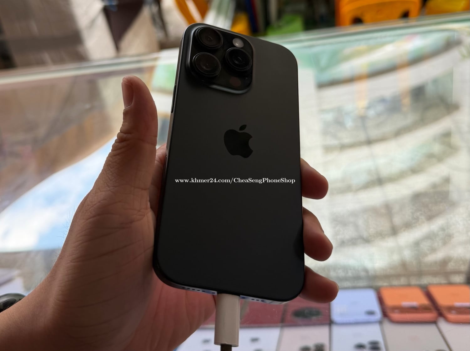 iPhone 16 Pro 99% CH Sim 2 128G