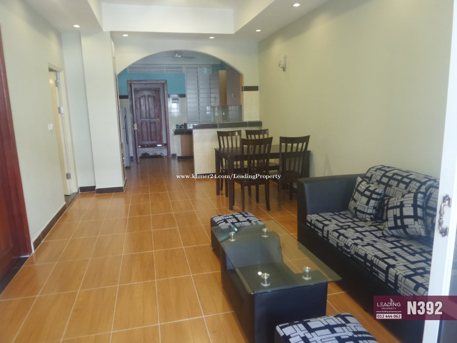 N392 | Nice Apartment 2 Bedrooms For Rent in BKK2 Free Wifi