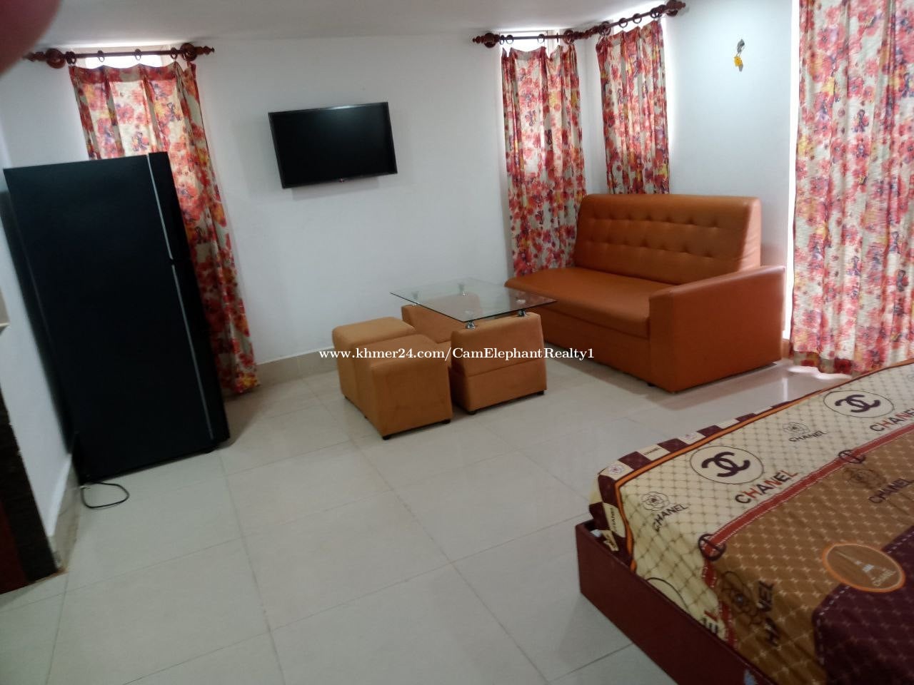 Nice Studio Apartment Elevator near st 271 Boeng Tompun