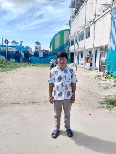 ផ្ទះលក់បន្ទាន់(មានបន្ទប់ជួលស្រាប់)