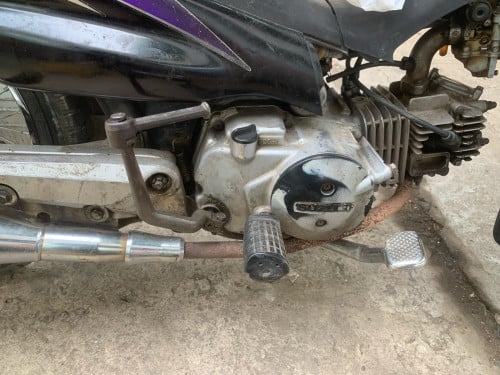 ម៉ូតូលក់