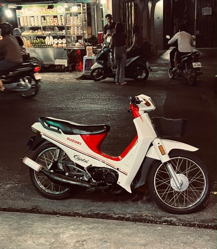 ម៉ូតូលក់