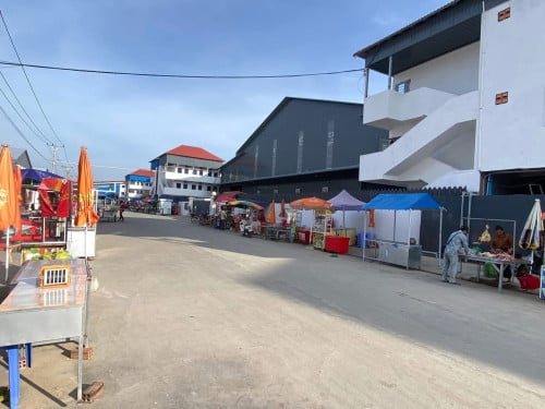 រង្វង់មូលគួរស្រូវ បុរីរតនៈភ្នំពេញ