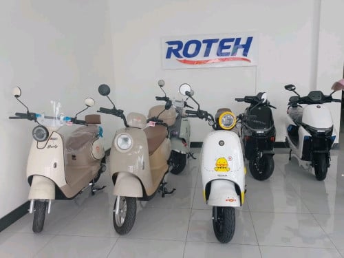 ម៉ូតូ អគ្គិសនី ក្រុមហុ៑នផ្ទាល់បន្ទាប់ពីរោងចក្រ