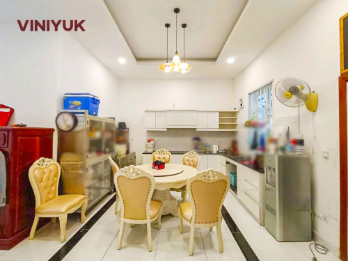 វីឡាភ្លោះ ជួលបន្ទាន់