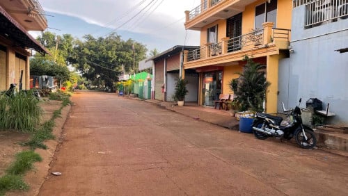 ដីអាជីវកម្មសម្រាប់លក់