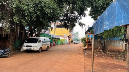 ដីអាជីវកម្មសម្រាប់លក់