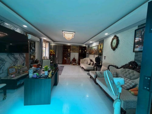 ផ្ទះលក់ ក្រុងតាខ្មៅ