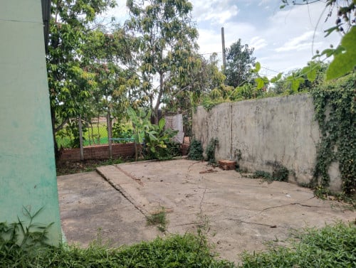 ដីលក់បន្ទាន់