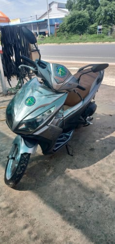 ម៉ូតូលក់