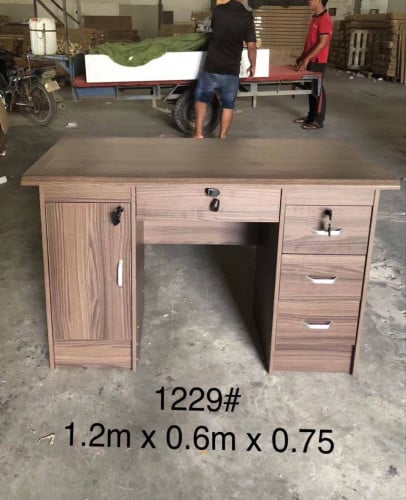 តុបុគ្គលឹក