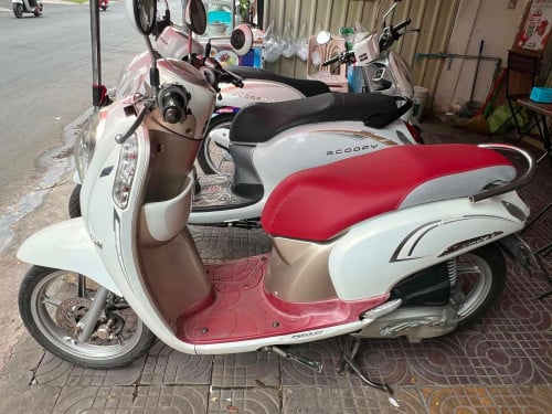 ម៉ូតូលក់