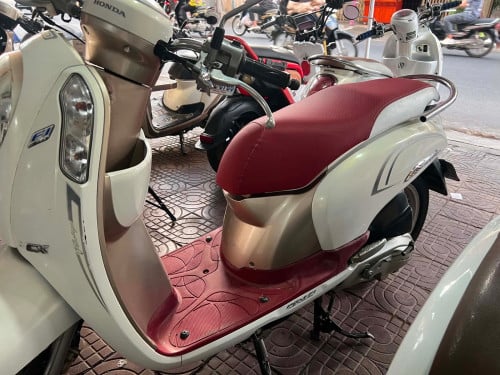 ម៉ូតូលក់