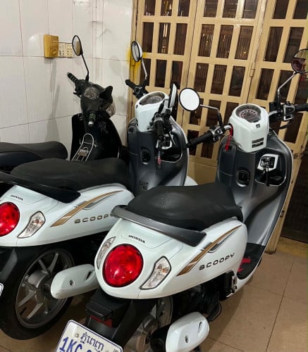 ម៉ូតូលក់
