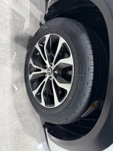 លក់ 016 F-sports ប៉ុង2 ថ្នាំសុីនមួយជុំ ម្ចាស់ដេីមផ្ទាល់ 5បេតុង