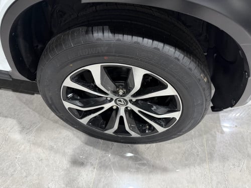 លក់ 016 F-sports ប៉ុង2 ថ្នាំសុីនមួយជុំ ម្ចាស់ដេីមផ្ទាល់ 5បេតុង