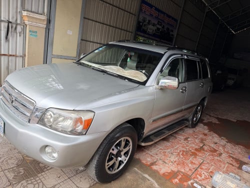ខ្ញុំបាទចង់លក់ហើយរណ្ដើរ 02 ប៉ុងមួយបើកដំបូលធម្មតាមួយគ្រឿង