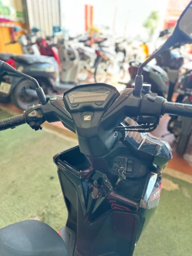 ទិញដាច់វ៉ៃដូររំលស់សុទ្ធ100%