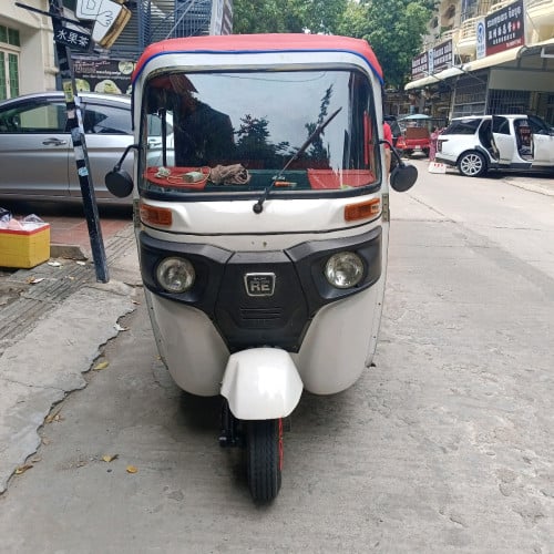 លក់ 1350$ ឆ្នាំ19 កង់បីស្អាត