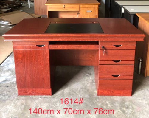 តុប្រធាន 140cm