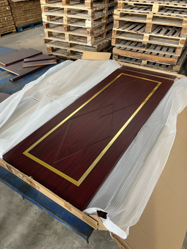 តុប្រធានឈុតធំ 160 x 80 x 75cm