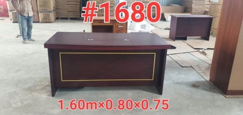 តុប្រធានឈុតធំ 160 x 80 x 75cm