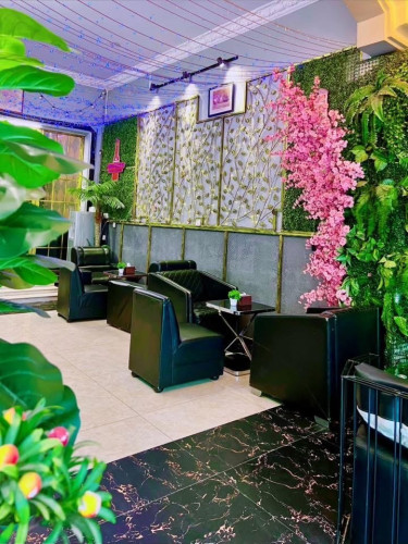 សេងហាង 18,000$