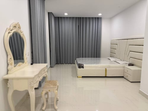 ផ្ទះជួល 1900$/month | វីឡាប្រភេទ Queen BII Chip Mong Park Land 6A