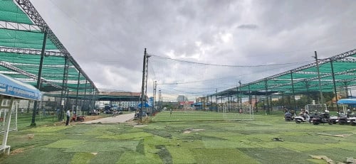 紧急出售土地:位于2004路发展区(黄金投资机会!)