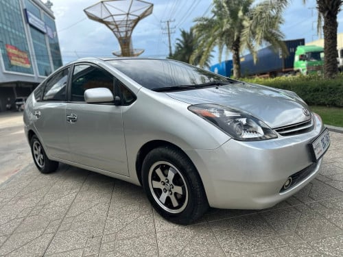 ឡានលក់ឆ្នាំ2005 Full ឡានស្អាតលក់8800$