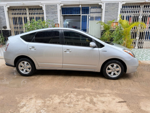 ឡានលក់ ឆ្នាំ2006 H full ឡានស្អាត លក់9600$