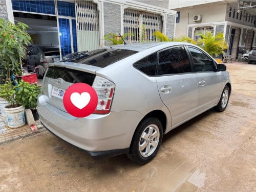 ឡានលក់ ឆ្នាំ2006 H full ឡានស្អាត លក់9600$