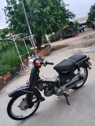 អាគុប៥០លក់290$មានកាតគ្រី