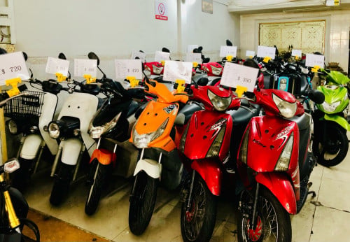 មានលក់ម៉ូតូ១តឹកគ្រប់ប្រភេទ តម្លៃចាប់ពី350$ ឡើងទៅម៉ូតូមានកាតគ្រីនឹងឯកសារពន្ធផ្តល់ជូនត្រឹមត្រូវ