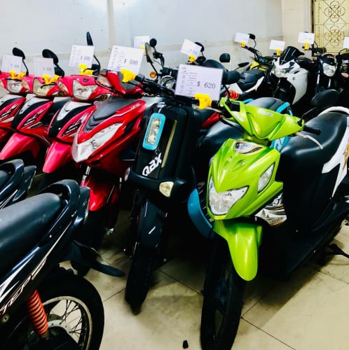 មានលក់ម៉ូតូ១តឹកគ្រប់ប្រភេទ តម្លៃចាប់ពី350$ ឡើងទៅម៉ូតូមានកាតគ្រីនឹងឯកសារពន្ធផ្តល់ជូនត្រឹមត្រូវ