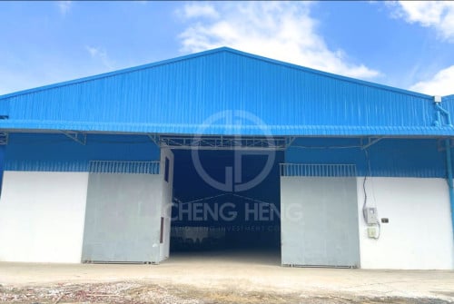 ឃ្លាំងជួល នៅកំបូល (ផ្លូវជាតិលេខ4) -R473