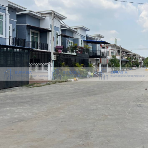 ផ្ទះលក់តម្លៃ $48,000! វីឡាភ្លោះស្អាត ប្លង់រឹង លើផ្លូវធំទូលាយ ១០ម៉ែត្រ។ ទីតាំងល្អ ជិតគម្រោងធំៗ