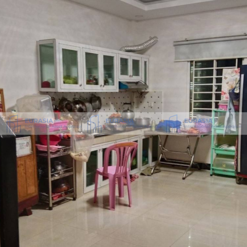 ផ្ទះលក់តម្លៃ $48,000! វីឡាភ្លោះស្អាត ប្លង់រឹង លើផ្លូវធំទូលាយ ១០ម៉ែត្រ។ ទីតាំងល្អ ជិតគម្រោងធំៗ