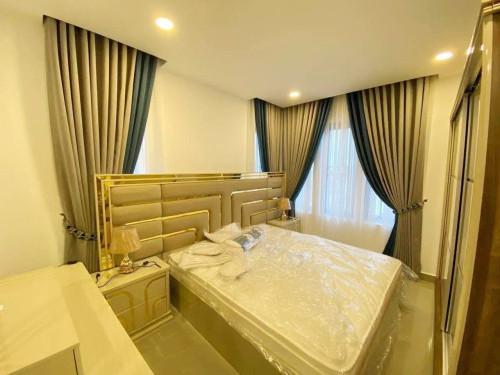 វីឡាឃ្វីនកែងសម្រាប់លក់ នៅក្នុងបុរីជីម៉ុង 50m