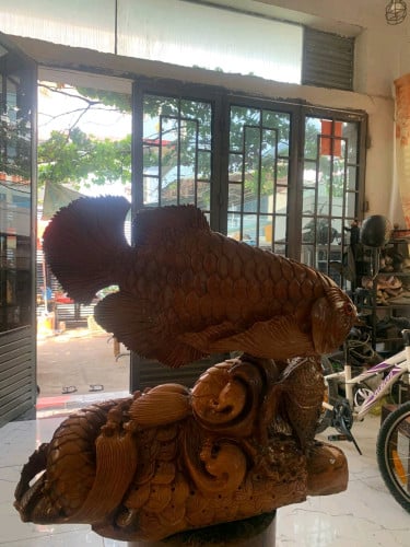 រូបចម្លាក់តាំងលម្អក្នុងផ្ទះធ្វើពី បេងនិងធ្នង់ ទំហំរូប(750x700x300)cm