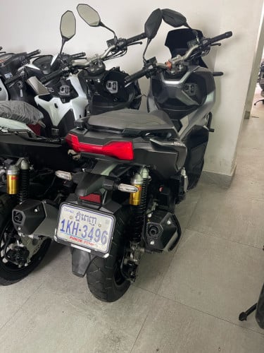 សានុំបងៗADV150cc