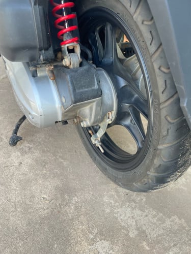 ខ្ញុំបាទចង់លក់ម៉ូតូ Air blade  019 មួយគ្រឿងម៉ូតូស្អាត