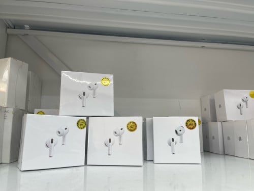 កាស AirPods Pro3 ANC  ប្រមូលសិនពិសេស តម្លៃត្រឹមតែ 18$