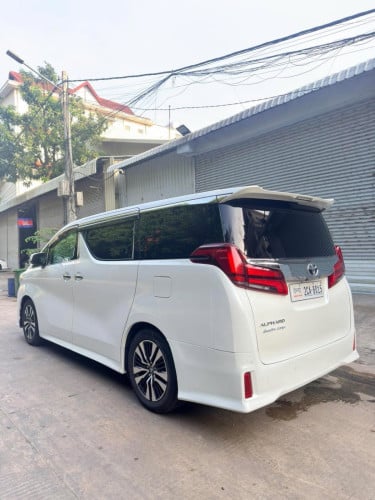 មហាថ្មីAlphard 2019 Executive Lounge full option ឡានប្រើផ្ទាល់ខ្លួន ធានាបងបងទិញប្រើមិនស្តាយលុយ