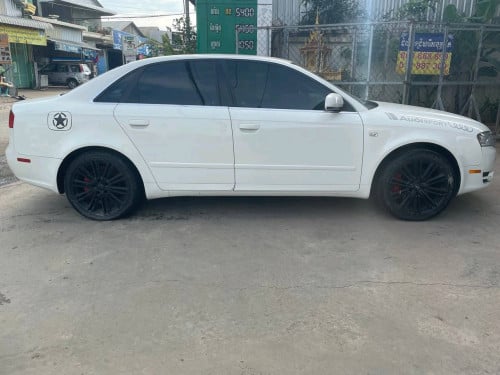 ឡានលក់ Audi A4 2006 full option ឡានស្អាតស៊ីសាំងតិច ឯកសារគ្រប់តំលៃ9000$ចរចា0966074444