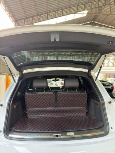 មកដល់ហើយឡានស្អាត Audi Q7 Year 2011 S line ម៉ាស៊ីនម៉ាស៊ូត ម្ចាស់ដើមឡាននៅថ្មី