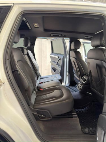 មកដល់ហើយឡានស្អាត Audi Q7 Year 2011 S line ម៉ាស៊ីនម៉ាស៊ូត ម្ចាស់ដើមឡាននៅថ្មី