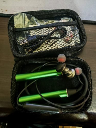 កាសទិញមកអត់សូវប្រើ earphone Best sound pro
