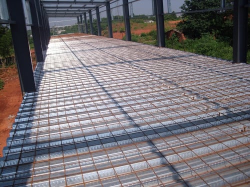 ដែកទម្រសម្រាប់ចាក់សាប Gi Decking