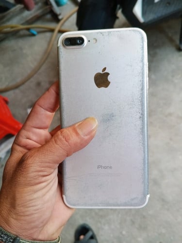 លក់iphone 7 plus ខូចអេក្រង់ម៉ាស៊ីននៅដំណើរការអត់មានជាប់ icloud ទេ